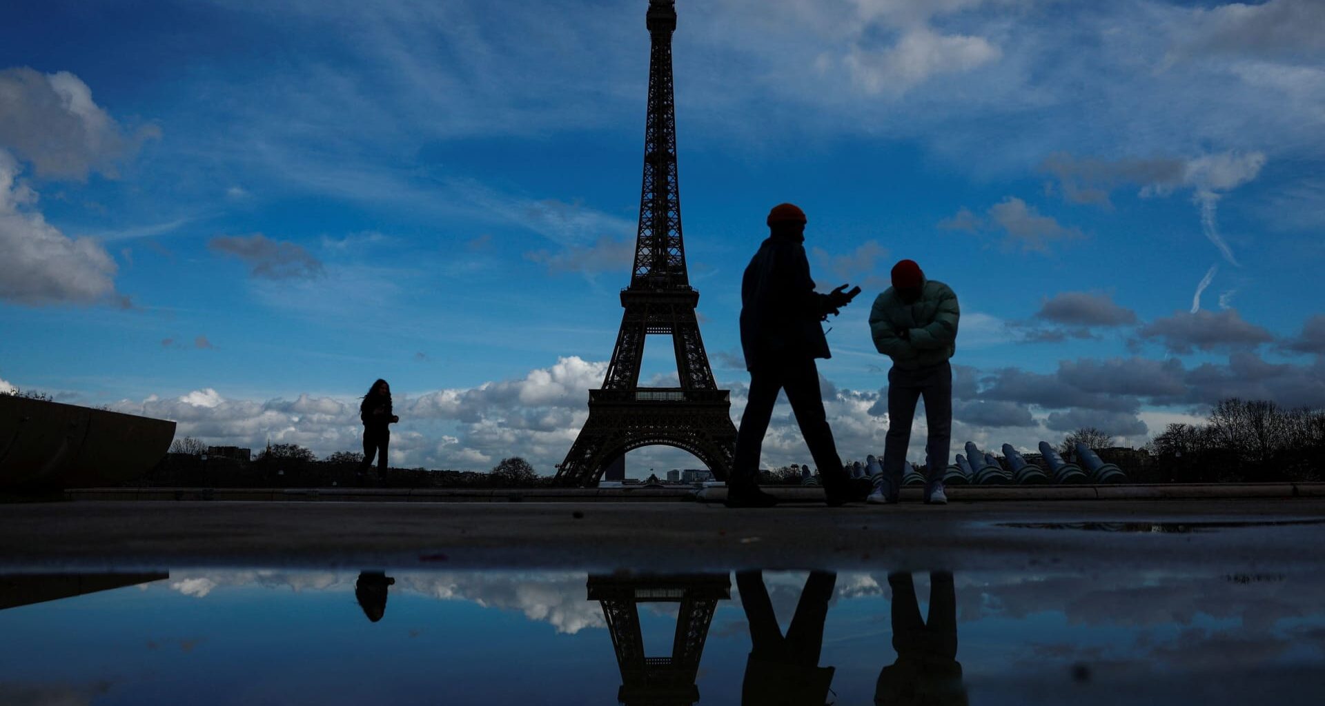 French sovereign wealth chief warns Europe 'colonized' by U.S., China