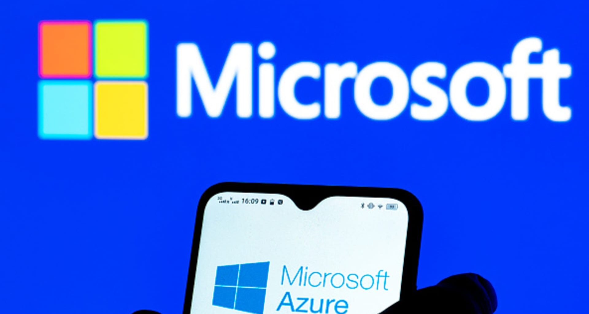 Microsoft Azure cloud computing service disrupted Red Sea fiber cuts