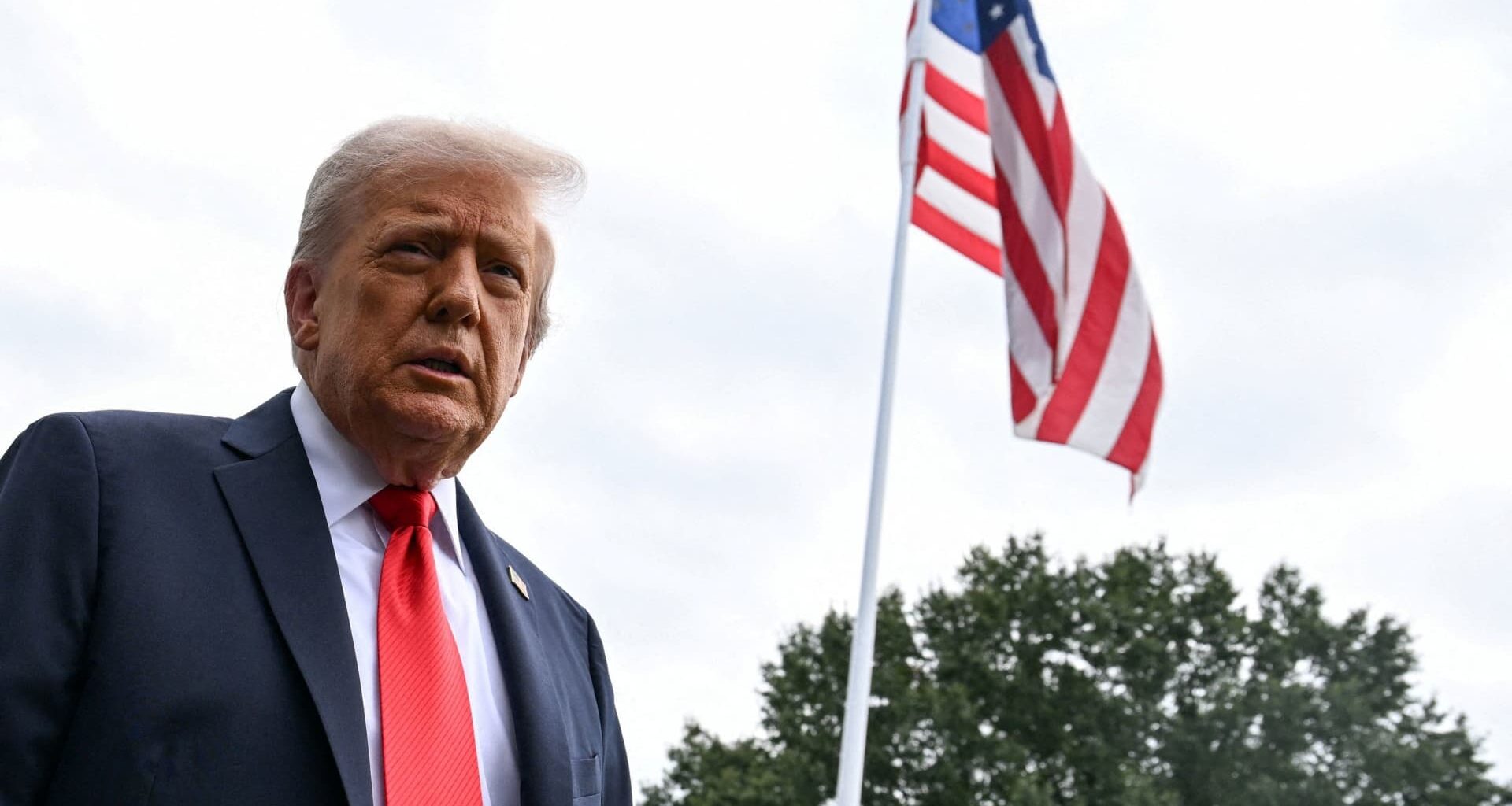 Trump presses European Union to impose 100% tariffs on India and China to squeeze Putin
