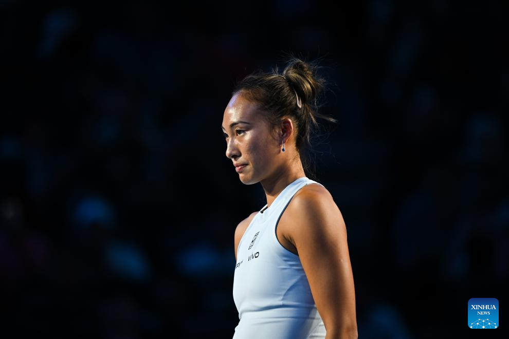China Open hit by retirement wave as top seeds march on