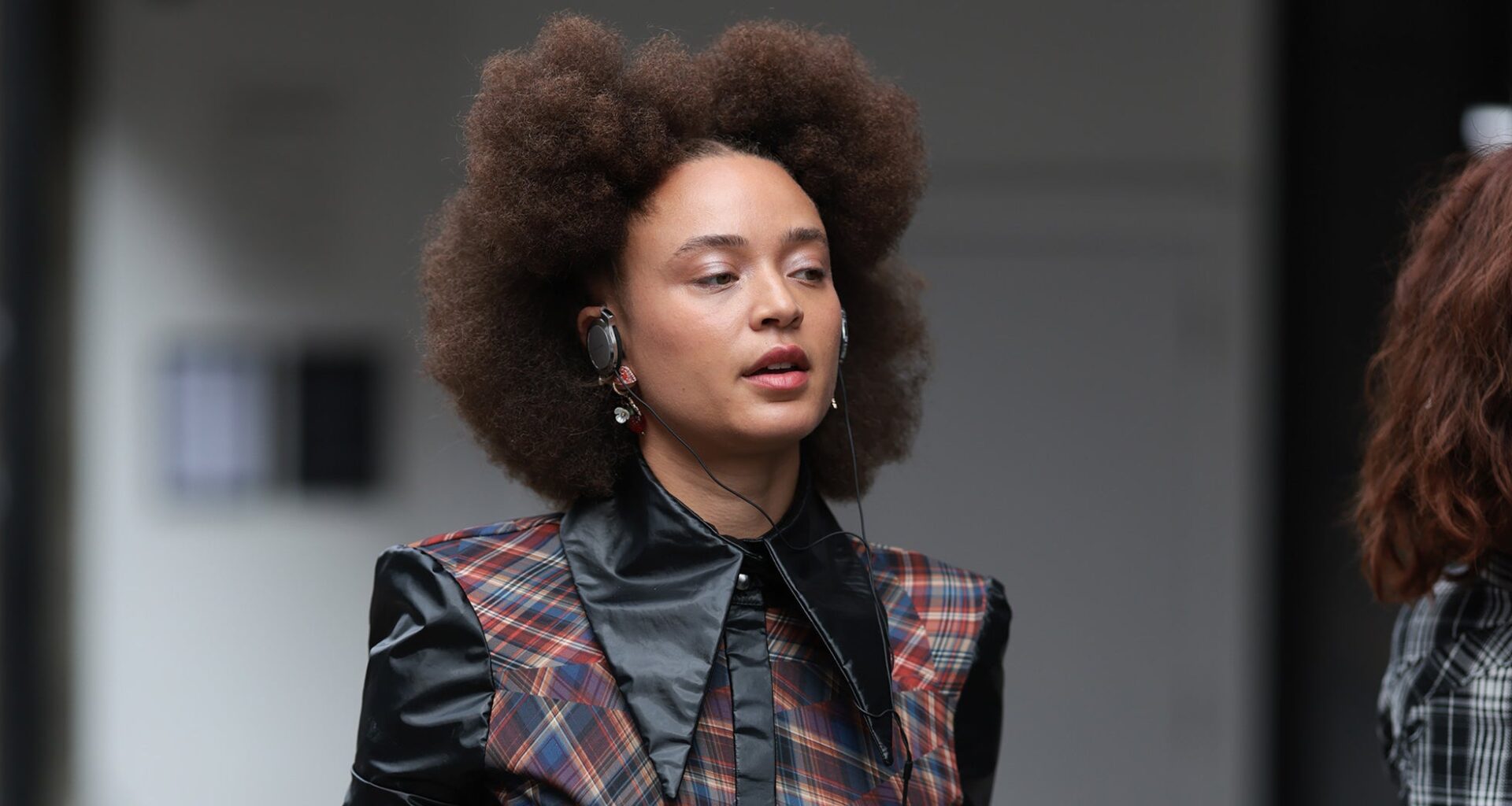 SS26 London Fashion Week Street Style Nails Fall Style