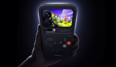 Xiaomi Turns Camera Bump into Retro Handheld