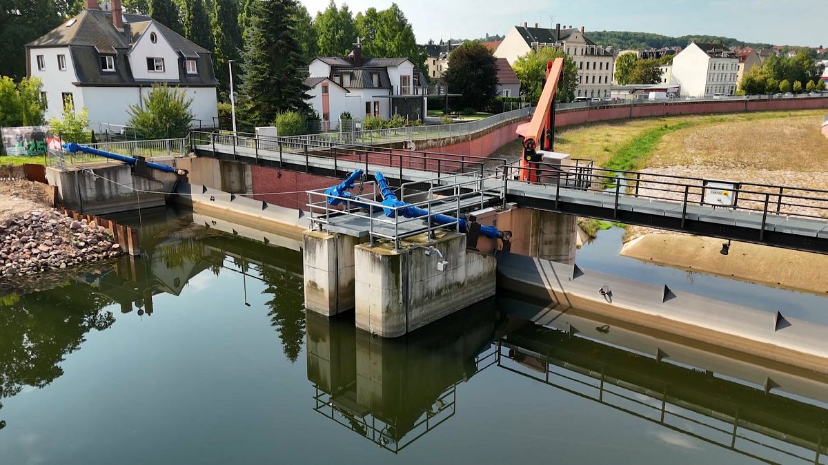 Flood infrastructure in Germany: Is it possible to predict a flood?
