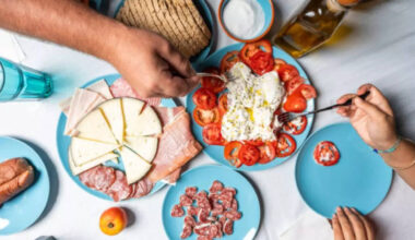 10 Mediterranean Diet must-haves for a longer, healthier life - The Times of India