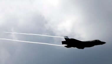 France ready to make next-gen fighter jet alone if talks with Germany fail – POLITICO