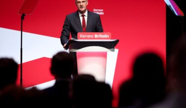 UK trade secretary takes dig at pharma sector amid crunch price talks – POLITICO