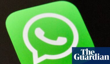 Ex-WhatsApp cybersecurity head says Meta endangered billions of users in new suit | Technology