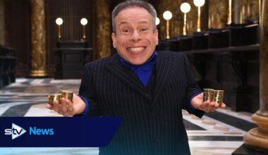 Warwick Davis to reprise role as Professor Flitwick in Harry Potter TV series