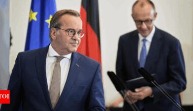 Germany criticizes EU remarks on plans to deploy to Ukraine