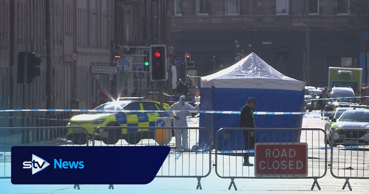 Man, 22, dies on Edinburgh street as police probe 'suspicious' death