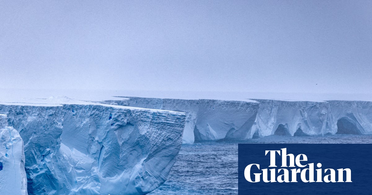 World’s biggest iceberg breaks up after 40 years: ‘Most don’t make it this far’ | Environment