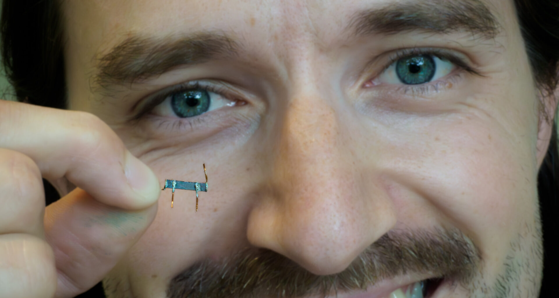 Crystalline material conducts heat even worse than glass and water—and that's promising