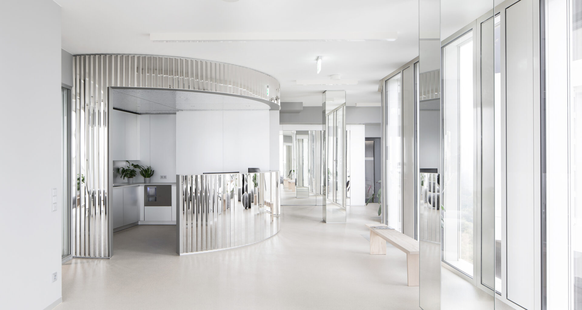 Signa Sports United High-Rise Tower / Allen Kaufmann Architekten
