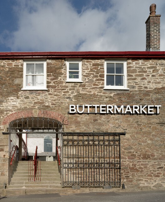 Buttermarket into Community Hub / Thread - Exterior Photography, Brick, Concrete