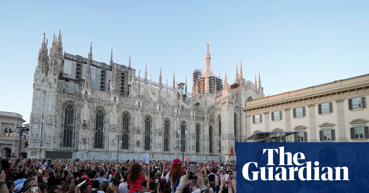 ‘Living the dream’: Hamilton savours first Italian GP in Ferrari colours | Formula One