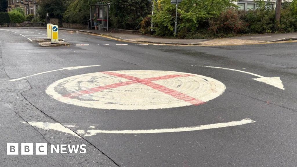 Leeds roundabout flags could cause crashes, says council