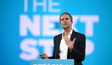 Vaccine sceptic doctor Assem Malhotra uses Reform conference speech to link King Charles’ cancer to Covid vaccine