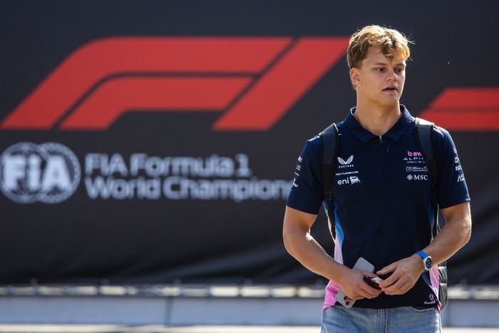  Paul Aron,  Alpine F1 Team reserve driver