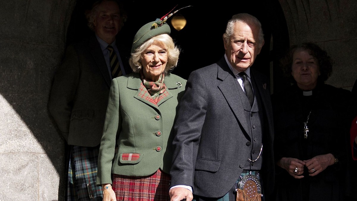 King Charles and Queen Camilla attend church service at Crathie Kirk during Balmoral break - all the photos