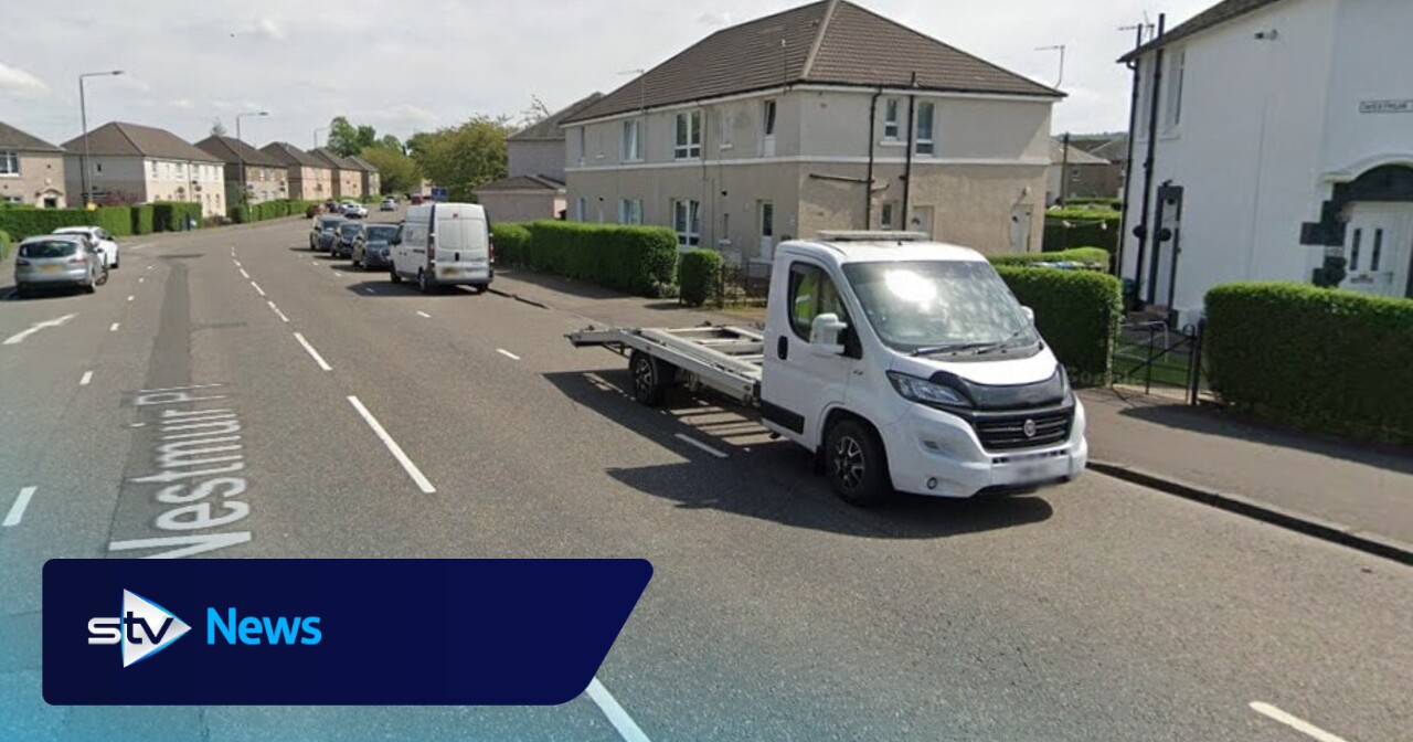 Hunt launched for two attackers after man taken to hospital with face injuries in Rutherglen