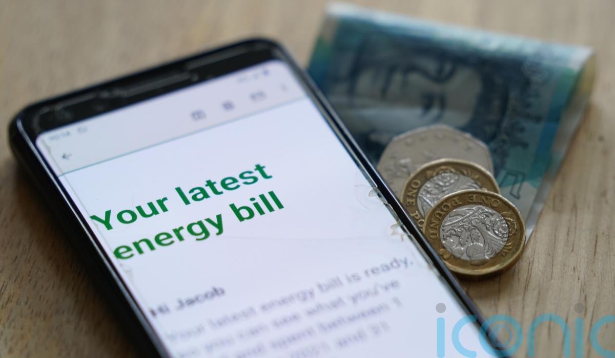 Eligible Scots urged not to miss out on energy bill rebate scheme this winter