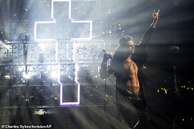 Yungblud performs a tribute to Ozzy Osbourne during the MTV Video Music Awards on Sunday, Sept. 7, 2025, at UBS Arena in Elmont, N.Y. (Photo by Charles Sykes/Invision/AP)