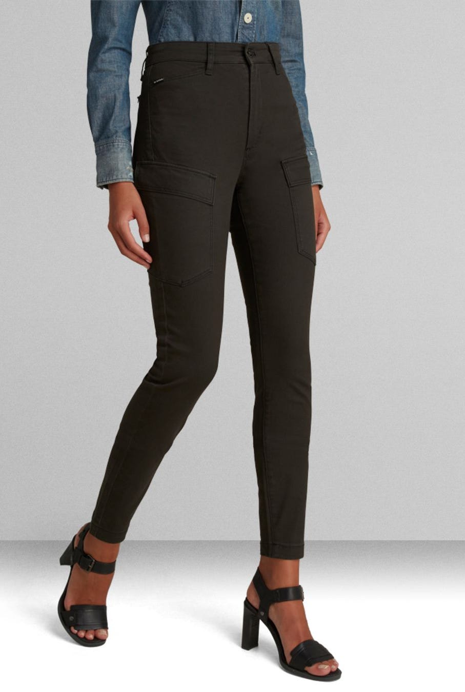 High G-Shape Cargo Skinny Pants High G-Shape Cargo Skinny Pants