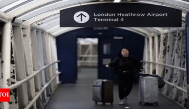 London airport emergency: Heathrow terminal 4 to reopen after evacuation over ‘incident’; 20 assessed by paramedics