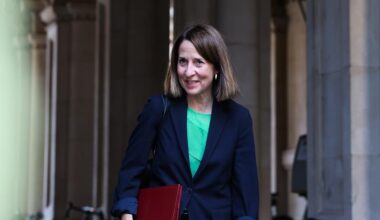 Liz Kendall appointed UK science secretary as Peter Kyle moves to business role in cabinet reshuffle