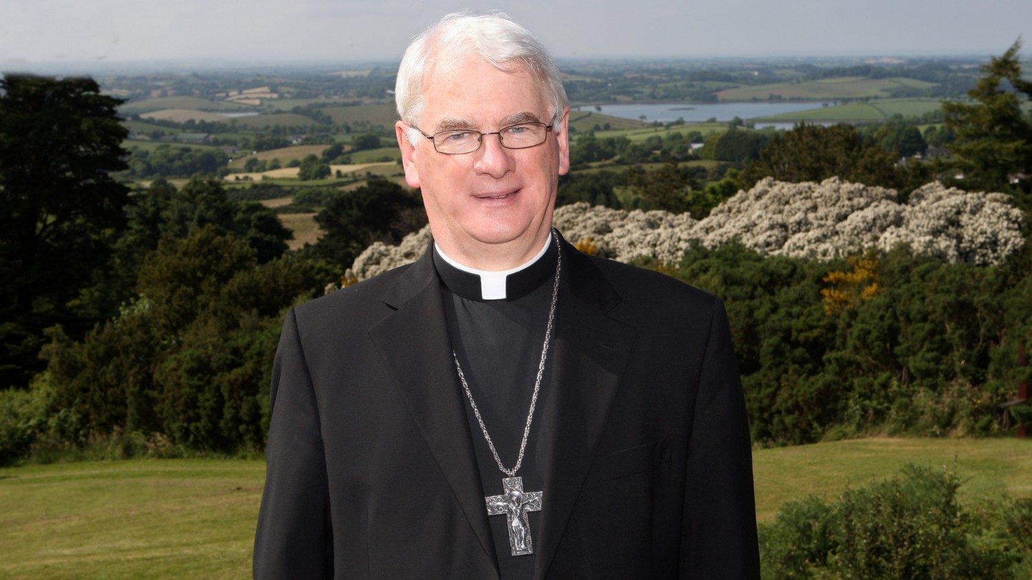 Archbishop Gallagher pays tribute to late Nuncio to EU, Noël Treanor