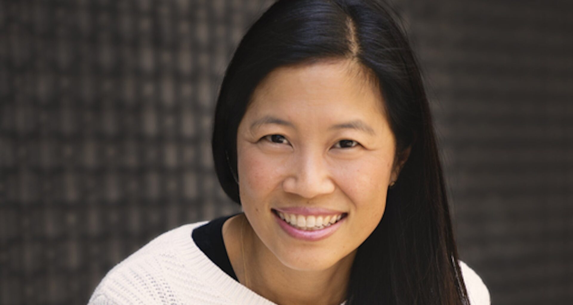How a Mom's Garage Side Hustle Hit $1 Billion Revenue