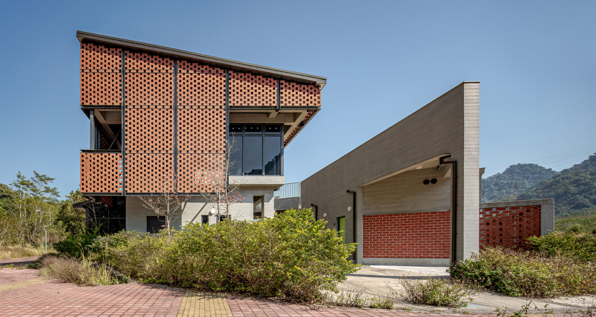 Miaoli Hakka Literature Garden Visitor Center / Guu Architects & Associates