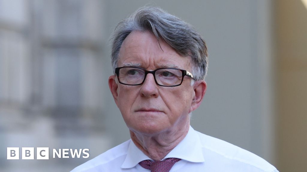 PM faces Labour MPs' growing fury over Mandelson appointment