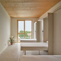 Shelter for Homeless Women in Barcelona / Vivas Arquitectos - Interior Photography, Bedroom, Wood, Bed