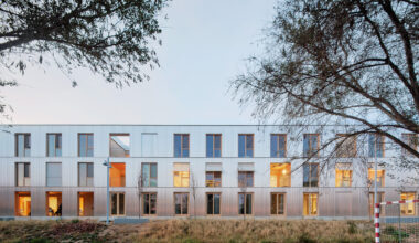 Shelter for Homeless Women in Barcelona / Vivas Arquitectos