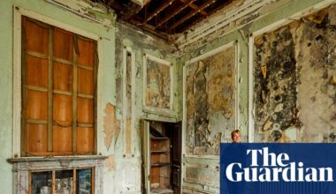 US actor battles UK council over restoration of ‘Downton Shabby’, his ancestral home | Greater Manchester