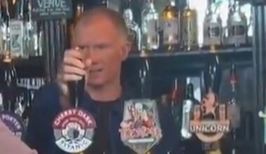 Paul Scholes pouring pints in a Manchester bar