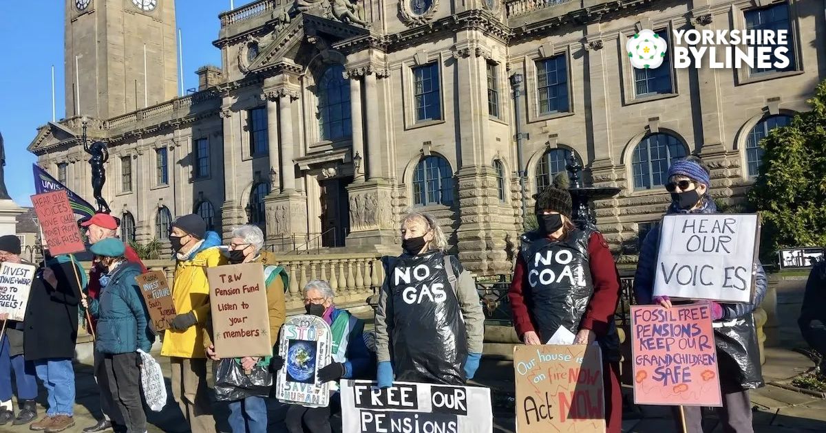 Ditch fossil fund investments to protect local pensioners