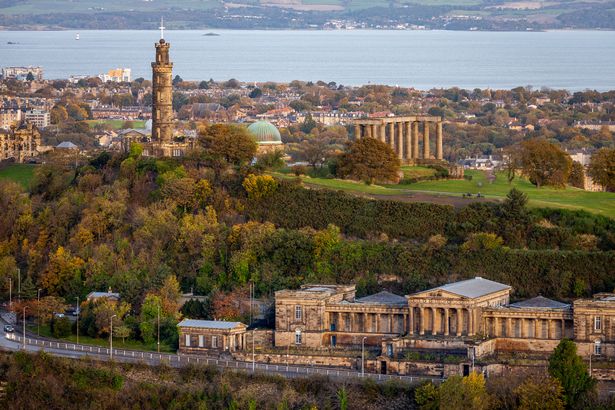 A picture of Edinburgh
