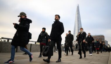 Growing pension uncertainty sparks a downturn in retirement saving
