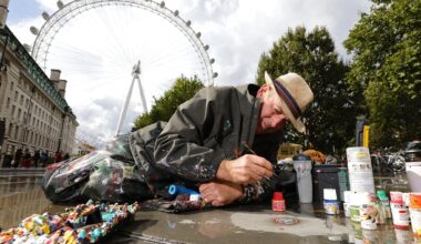 LONDON’S TINIEST ART TRAIL LANDS ON THE STREETS – BUT CAN YOU SPOT IT?