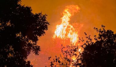 Devastating blaze rips through holiday hotspot with tourists forced to evacuate hotels
