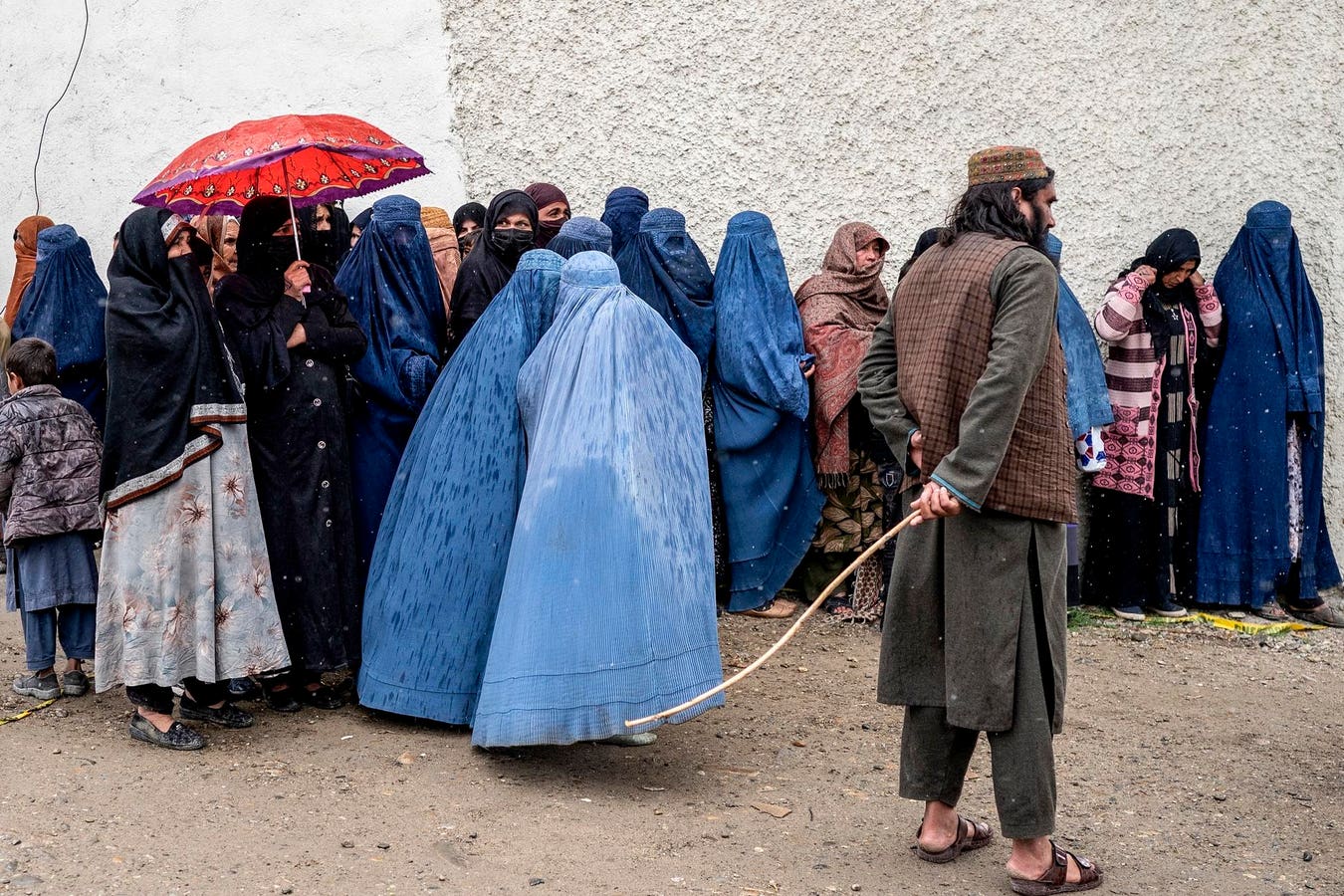 Internet Shutdown In Afghanistan Threatens Women’s Education And Human Rights