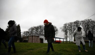 Amateur astronomers help track asteroid to French impact site