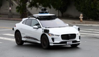 Waymo Headed To London? Google Looks Set To Join UK’s 2026 Robotaxi Launch