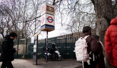 London, Manchester and Glasgow home buyers ‘pay premium to live near stations’