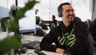 Internet issues getting you down? Experts can help | Aussie Broadband: Upgrade ordinary to awesome