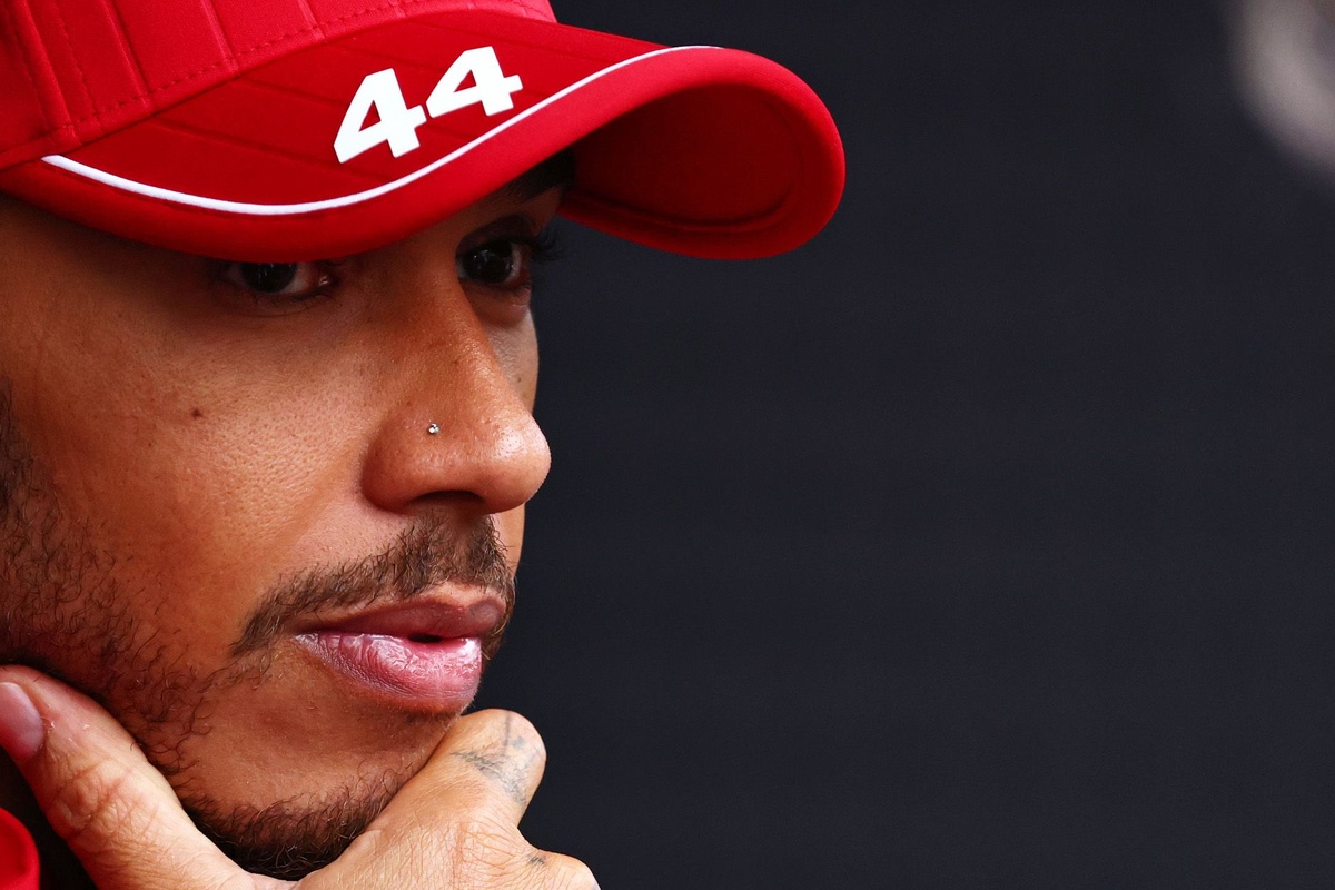 Hamilton 'misjudged' finishing line when swapping positions in F1 Azerbaijan GP