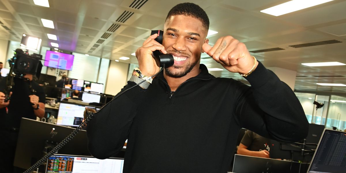 Anthony Joshua 'agrees to controversial boxing clash' as details emerge 12 months after last fight