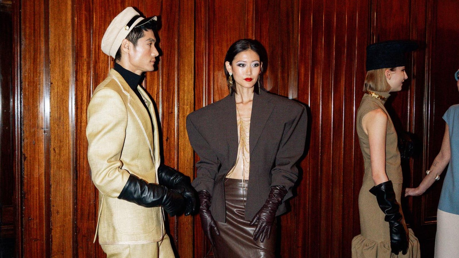 Hu Bing showcase promoting Asian fashion at London Fashion Week